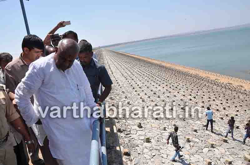 ಕಾವೇರಿ ನೀರು ನಿರ್ವಹಣಾ ಮಂಡಳಿ ರಚನೆಯಾದರೆ ರಾಜ್ಯಕ್ಕೆ ಮತ್ತೆ ತೊಂದರೆ: ದೇವೇಗೌಡ